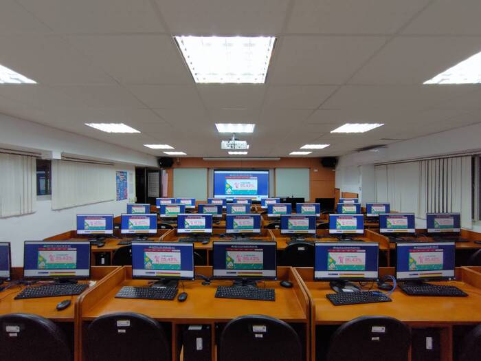 S203電腦教室